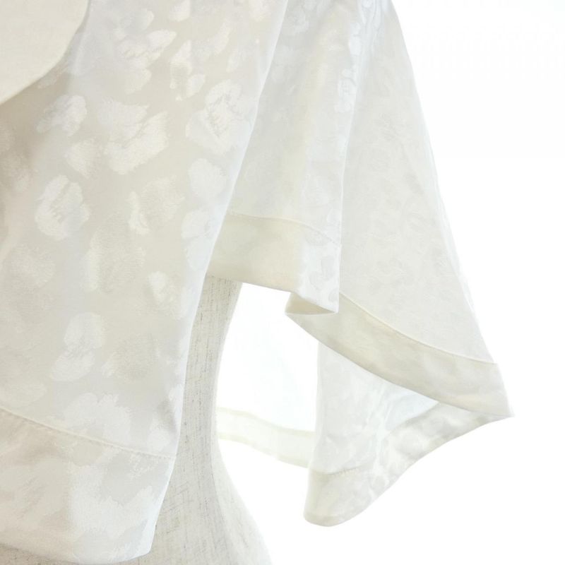 Chanel P75213v66669 Cape