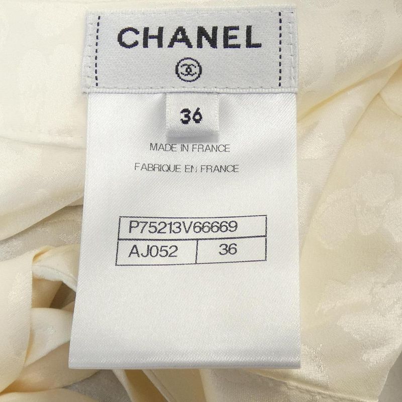 Chanel P75213v66669 Cape