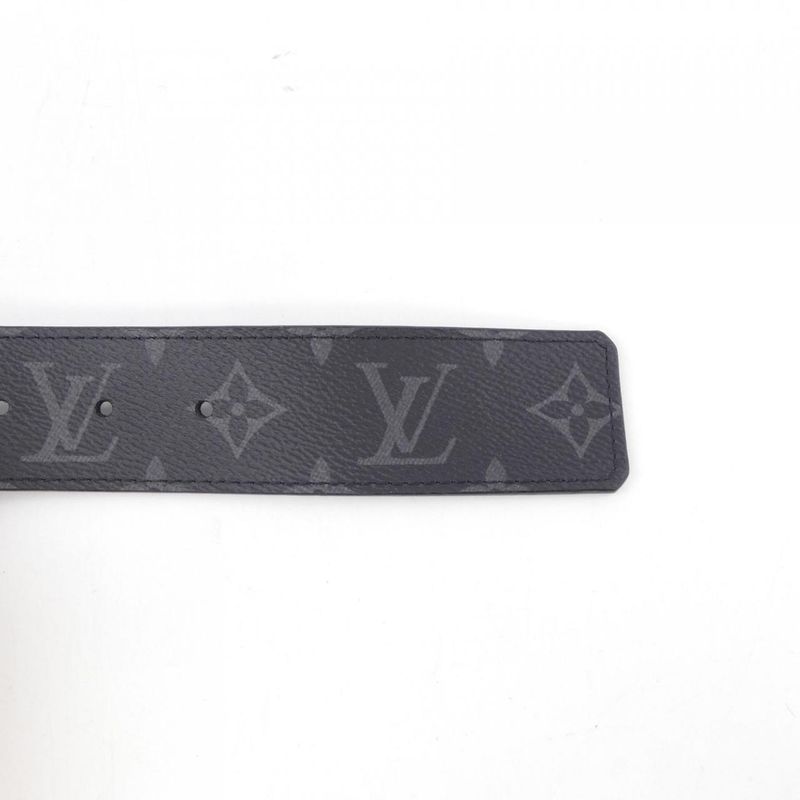Louis Vuitton LV Initials 40mm (1.57in) Reversible M9043 BELT