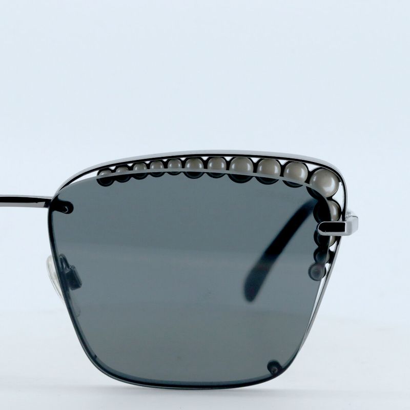 Chanel Sunglasses 4235-h 108154 57□16 Ladies' Black Pawnshop Lot