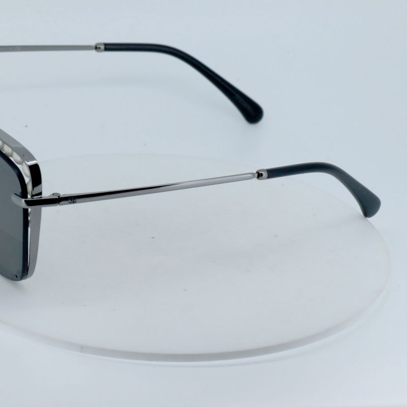 Chanel Sunglasses 4235-h 108154 57□16 Ladies' Black Pawnshop Lot