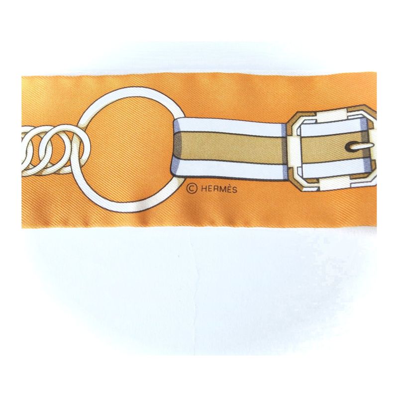 Hermes H063778s 21 Silk 100% Cles Roux Coraille Grand Tralala Grand Tralala