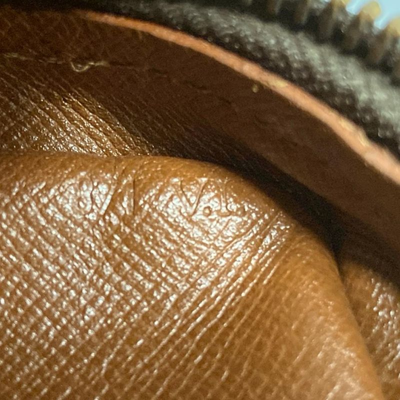 Louis Vuitton Monogram Genefeuille M51226 - Shoulder Bag