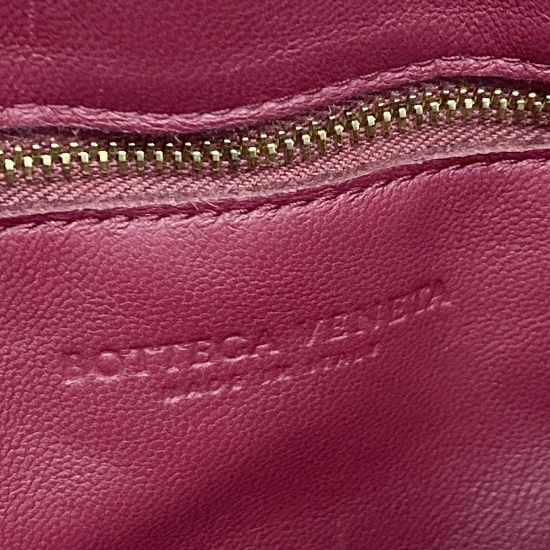 Bottega Veneta Shoulder Bag Padded Cassette Pink Bordeaux Leather