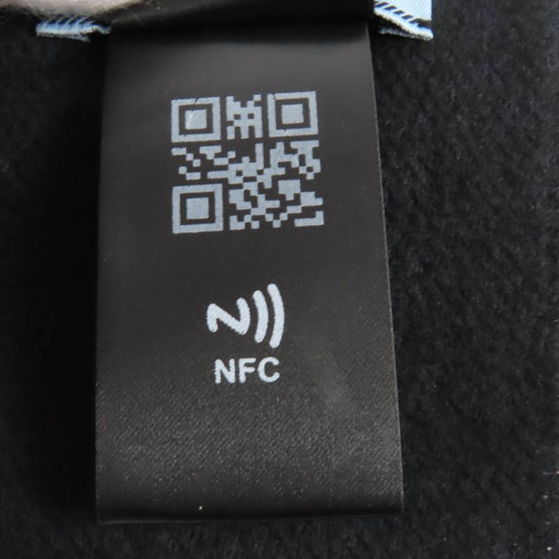 Prada 2023 1fs047 Silk Cashmere Blend Fringe Scarf with Triangle Logo Plate