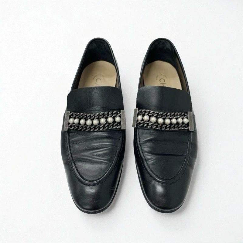 Chanel Loafer Leather Shoes Black Coco Mark Pearl Chain Flat