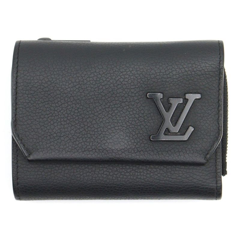 Louis Vuitton LV Aerogram Portefeuille Pilot Compact Wallet Trifold Black Noir