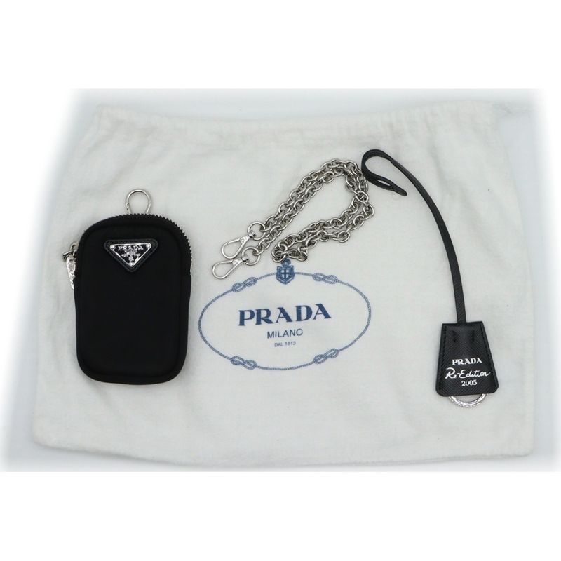 Prada Re-Edition 2005 Re-Nylon Shoulder Bag Chain Bag Black Nylon 1bh204 Silver