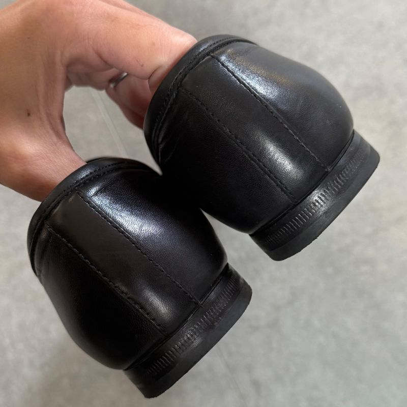 Gucci Jordane 35 1 2 22.5cm (8.86in) Black Gold Hardware Horsebit Loafers