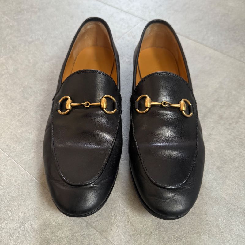 Gucci Jordane 35 1 2 22.5cm (8.86in) Black Gold Hardware Horsebit Loafers