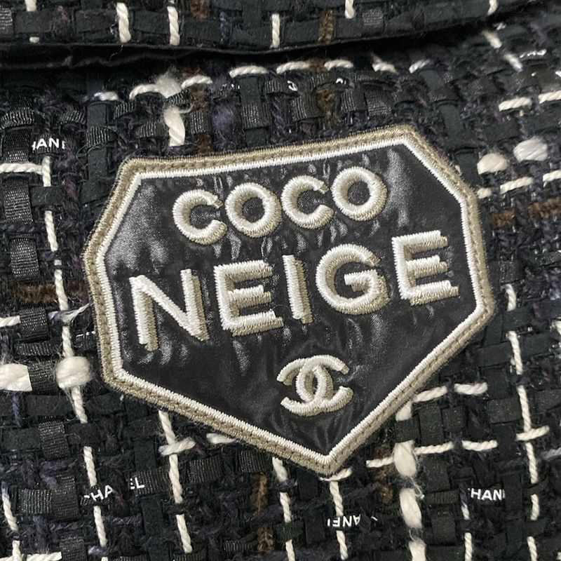 Chanel Down Vest Size 34 S Women's Excellent Condition Coconeige P59430 Black