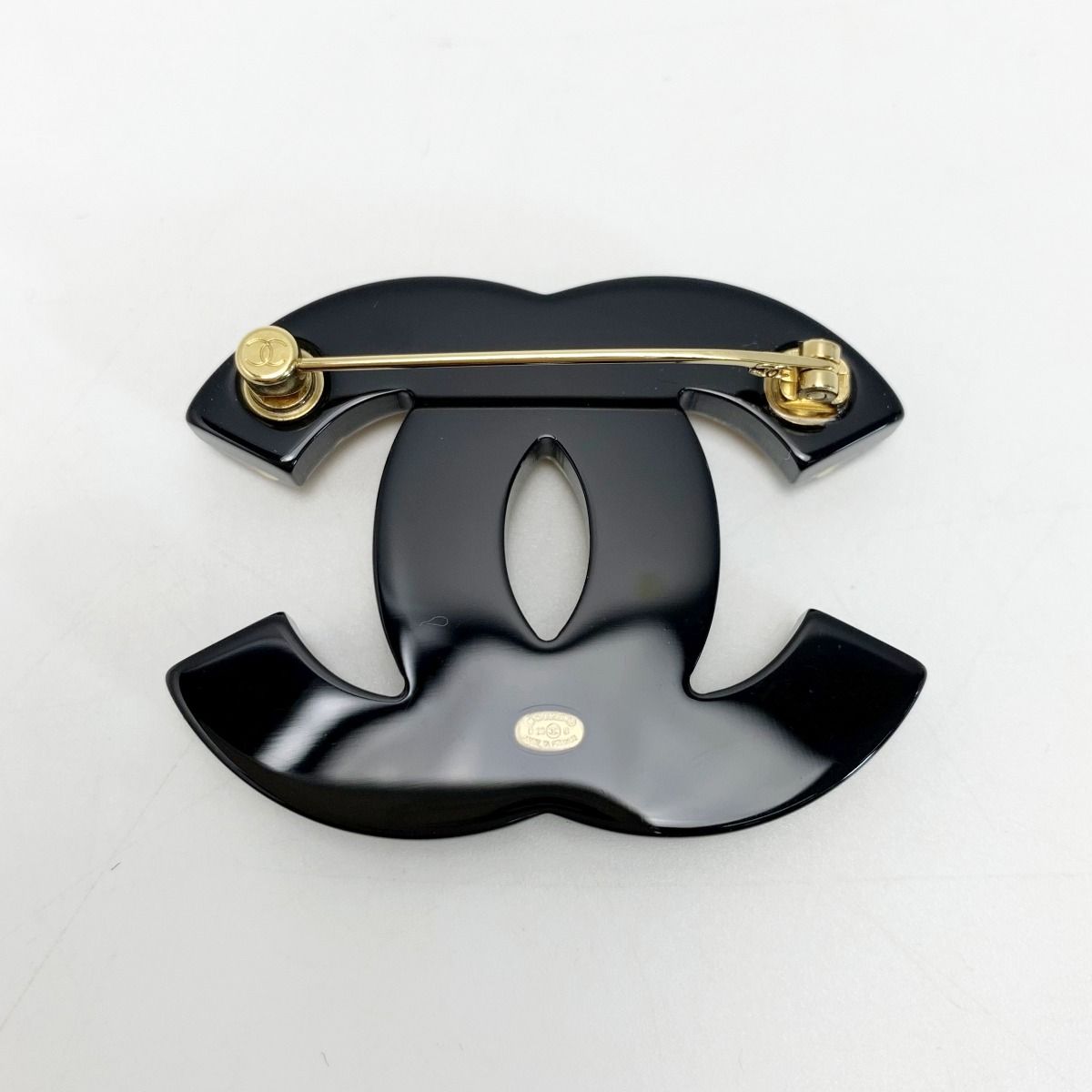 Chanel Brooch Black X Gold Resin