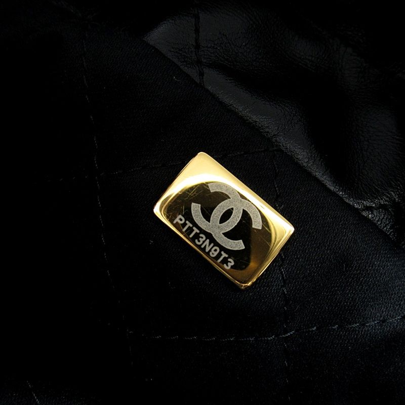 Chanel 22 Mini Shoulder Bag As3980 B19059 94305 Shiny Calf Women's Shawl