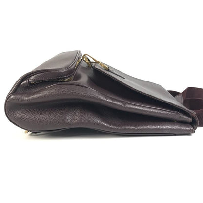 Louis Vuitton Backpack Sac Cassia M30176 Taiga Leather Acajou Wine Red