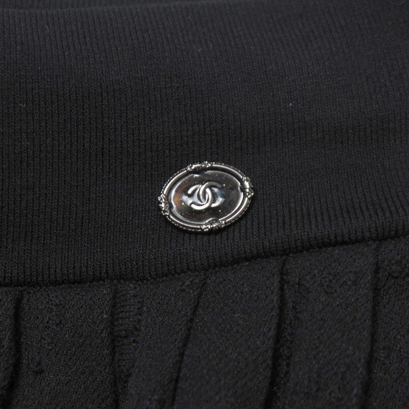 Chanel Skirt Size 36 Flower CC Logo Made in Italy 20251127 Ra6755