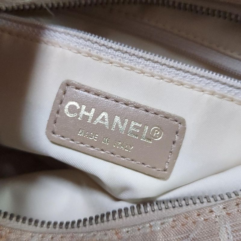 Chanel New Travel Line Handbag Ivory and White Mattogo Old Hardware Leather