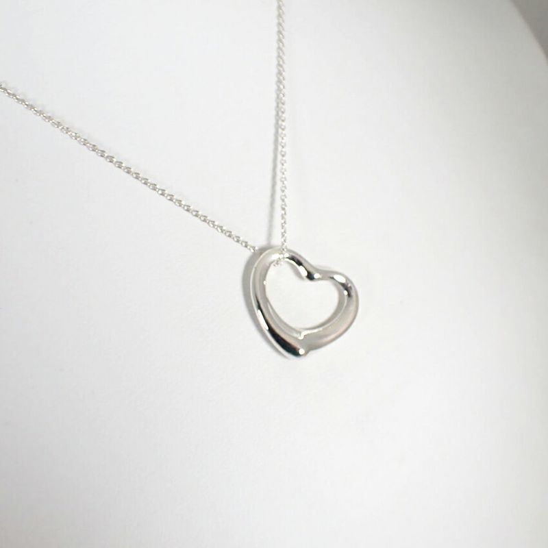 Tiffany & Co 925 Open Heart Pendant Necklace J98-6