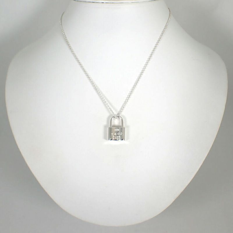 Tiffany & Co 925 Cadenas Pendant J98-9