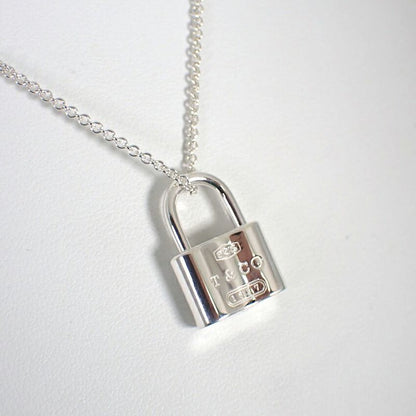 Tiffany & Co 925 Cadenas Pendant J98-9