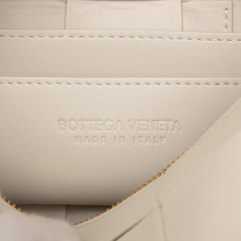 Bottega Veneta Maxi Intrecciato Small Brick Cassette One Shoulder Bag 729166