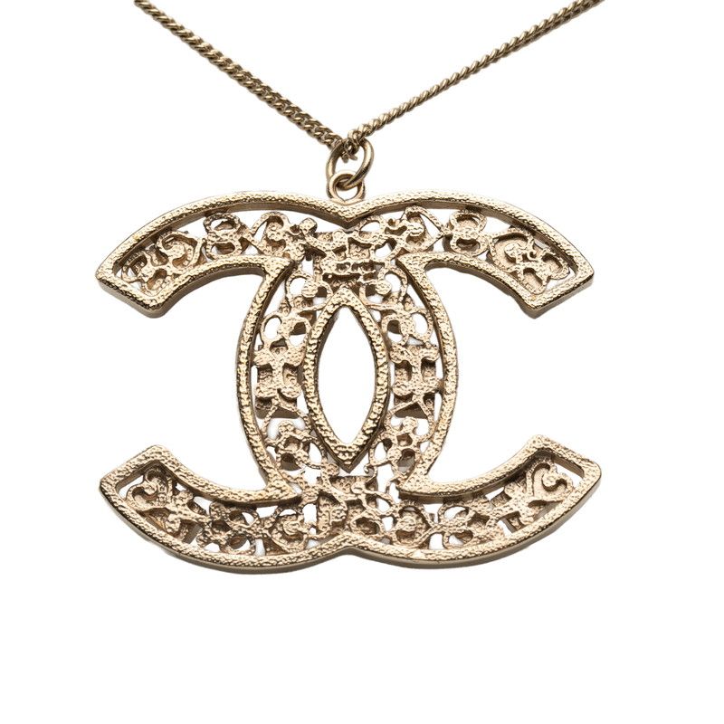 Chanel Coco Mark Rhinestone Chien Pan Gold Plated Ladies Chanel