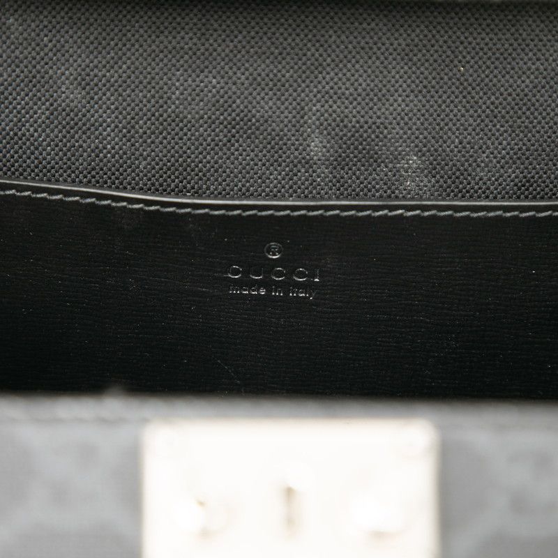 Gucci GG Supreme Hard Trunk Crossbody Shoulder Bag Camera Bag 724717 Black PVC