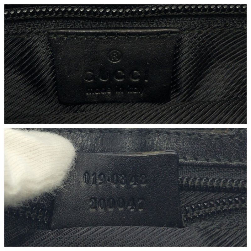 Gucci Black Silver Hardware GG Canvas 019 0348 Shoulder Bag Pochette Women