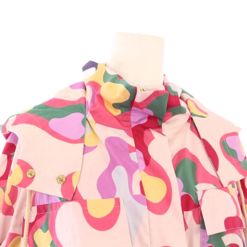 Chanel 21AW Windbreaker Mountain Hoodie Jacket Silk 38 Multicolor P70173v61773