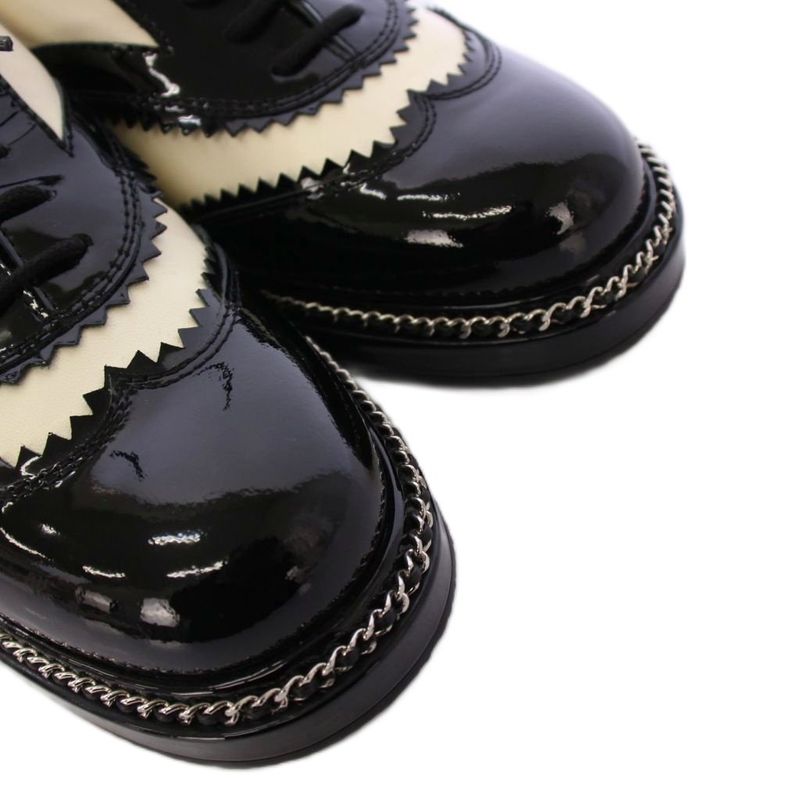 Chanel Lace Up Shoes Dress Shoes Wingtip Bicolor Leather 38C Black White G35316