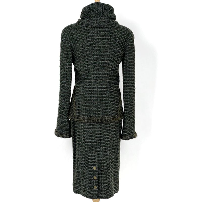 Chanel Tweed Setup Coco Mark Button No Collar 98a with Scarf Setup Skirt Suit