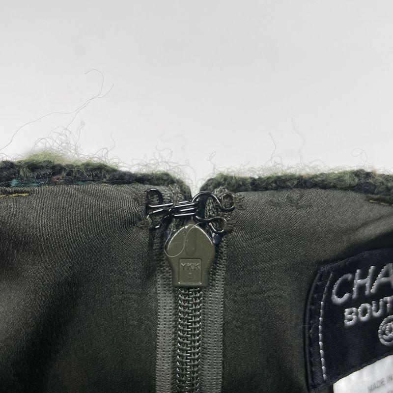 Chanel Tweed Setup Coco Mark Button No Collar 98a with Scarf Setup Skirt Suit