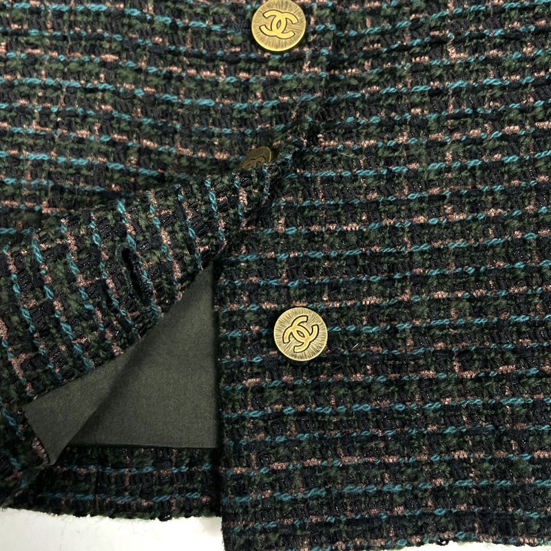 Chanel Tweed Setup Coco Mark Button No Collar 98a with Scarf Setup Skirt Suit