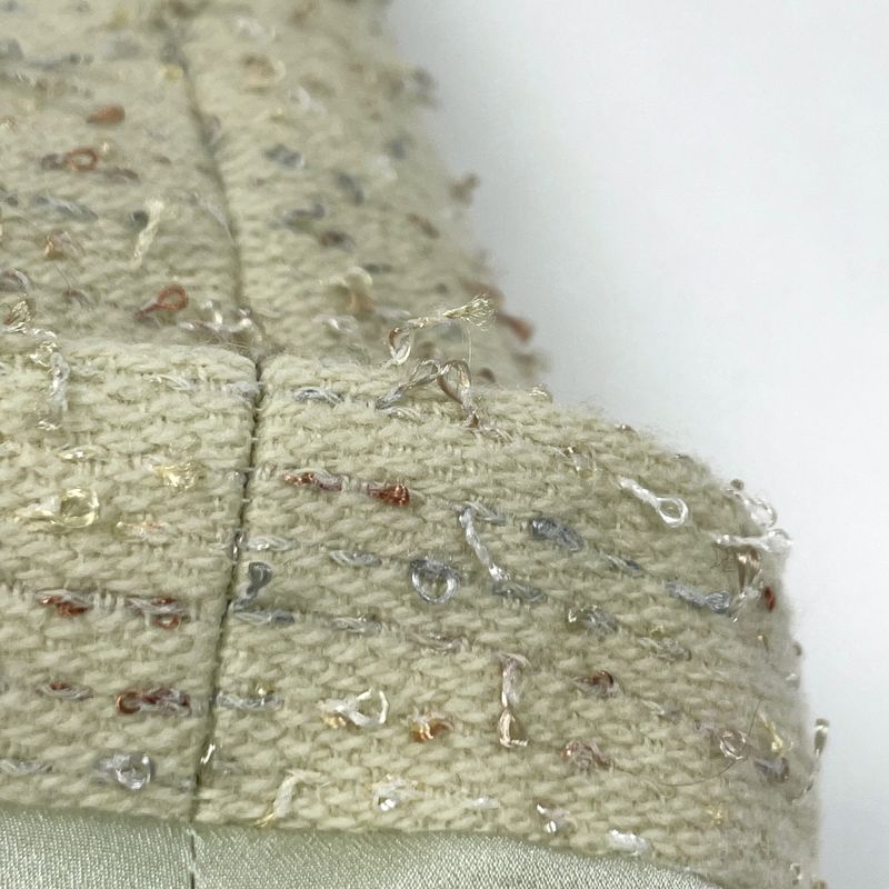 Chanel Coco Mark Button Setup Ruffle 99a Setup Skirt Suit Light Green Ladies