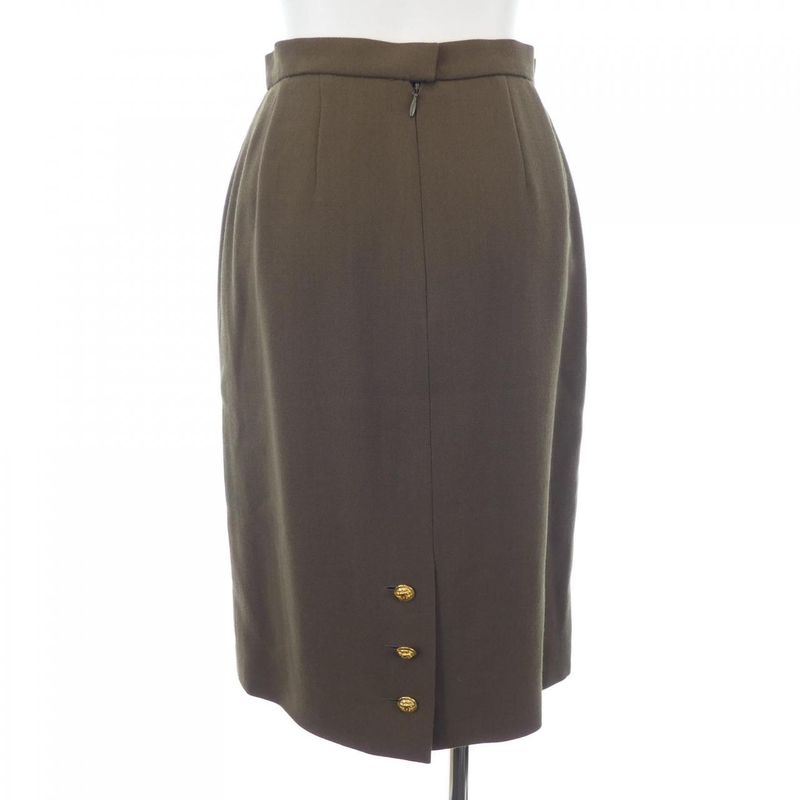 Vintage Chanel 20902 Suit