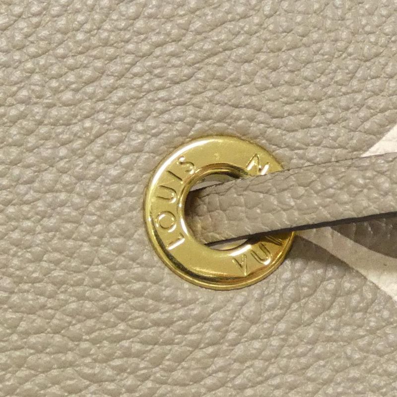 Louis Vuitton Bicolor Monogram Empreinte Neo Noe MM M45555 Shoulder Bag