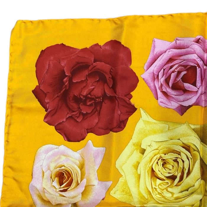 Gucci Scarf Shawl Accessory All-over Pattern Rose Silk Orange Multicolor Gucci