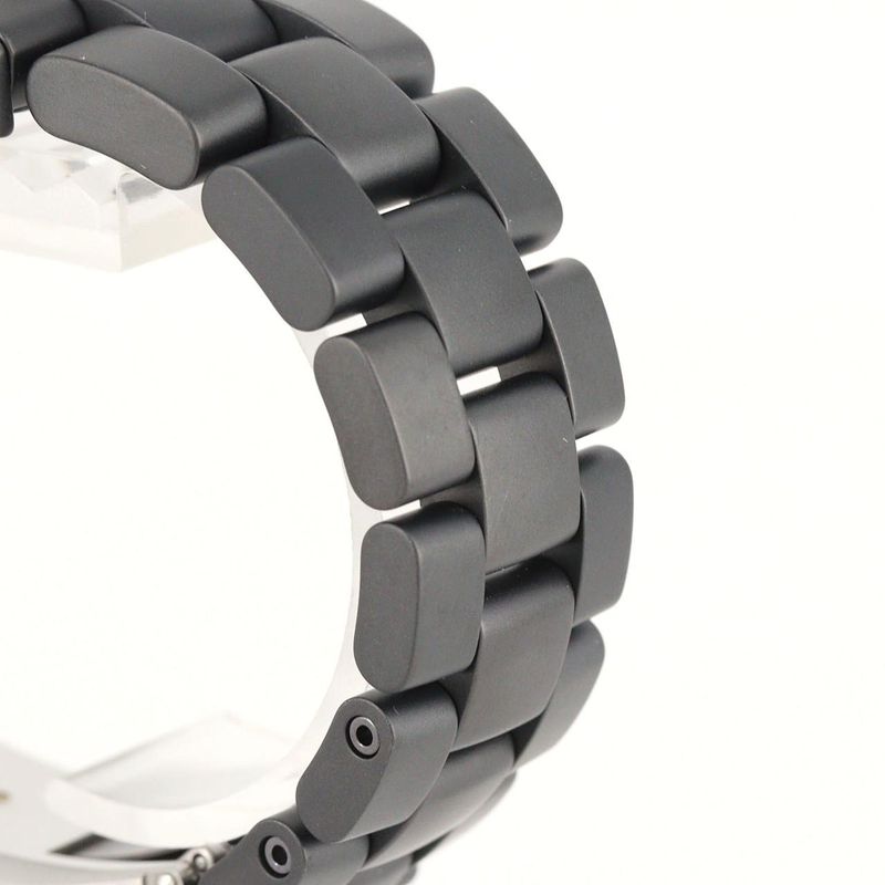 Chanel J12 41mm (1.61in) GMT Matte Ceramic H3101 Ceramic Automatic