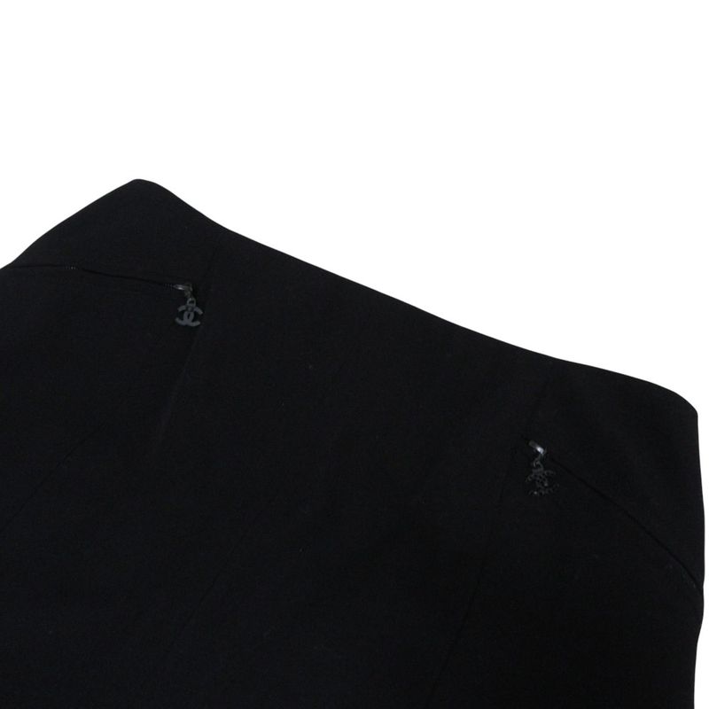 Chanel Coco Mark Charm Zipper Midi Skirt P19746 Size 40 Black Women Used