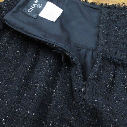 05A Chanel Quilted Design Tweed Skirt P26356 Size 38 Black Ladies Used