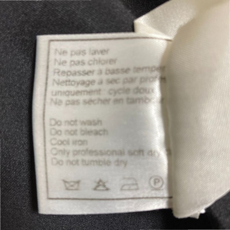 01A Chanel Cashmere Blend Skirt With Coco Mark Plate P18201 Size 38 Dark Brown