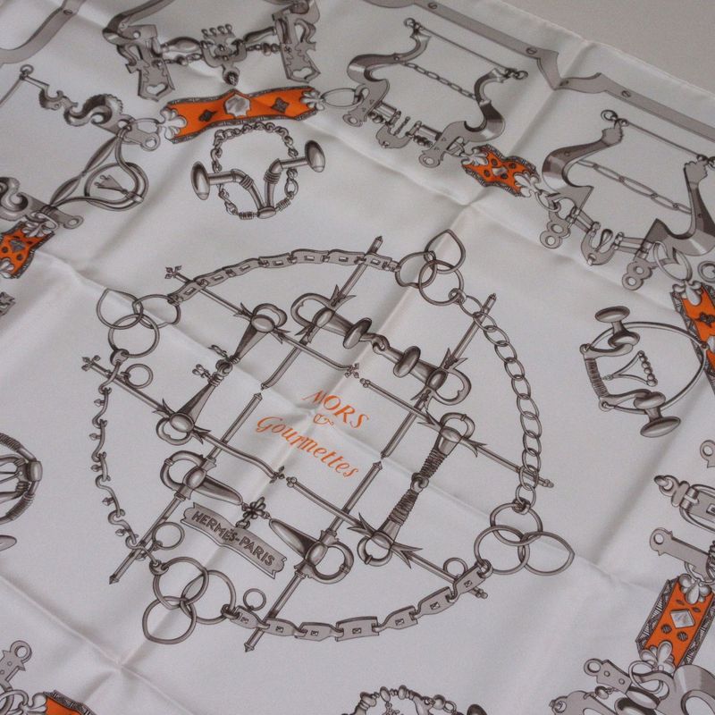 Hermes Carre 90 Morset Gourmettes Equestrian And Chain Silk Scarf White Ladies