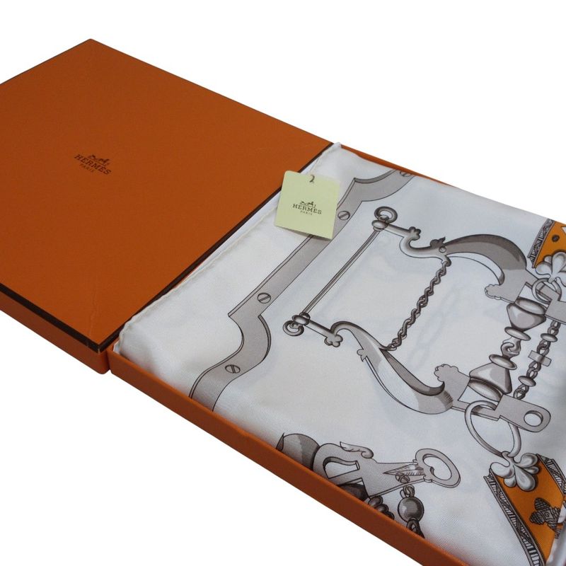 Hermes Carre 90 Morset Gourmettes Equestrian And Chain Silk Scarf White Ladies