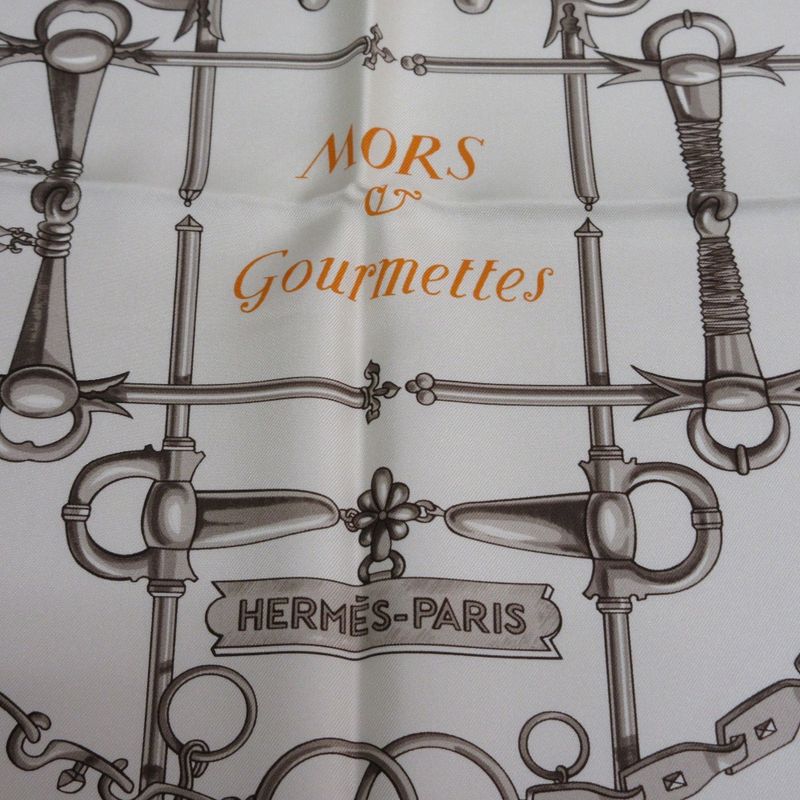 Hermes Carre 90 Morset Gourmettes Equestrian And Chain Silk Scarf White Ladies