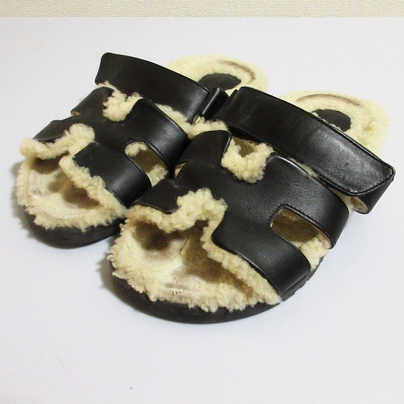 Hermes Chypre Mouton Strap Sandals Black Women's Preowned USED