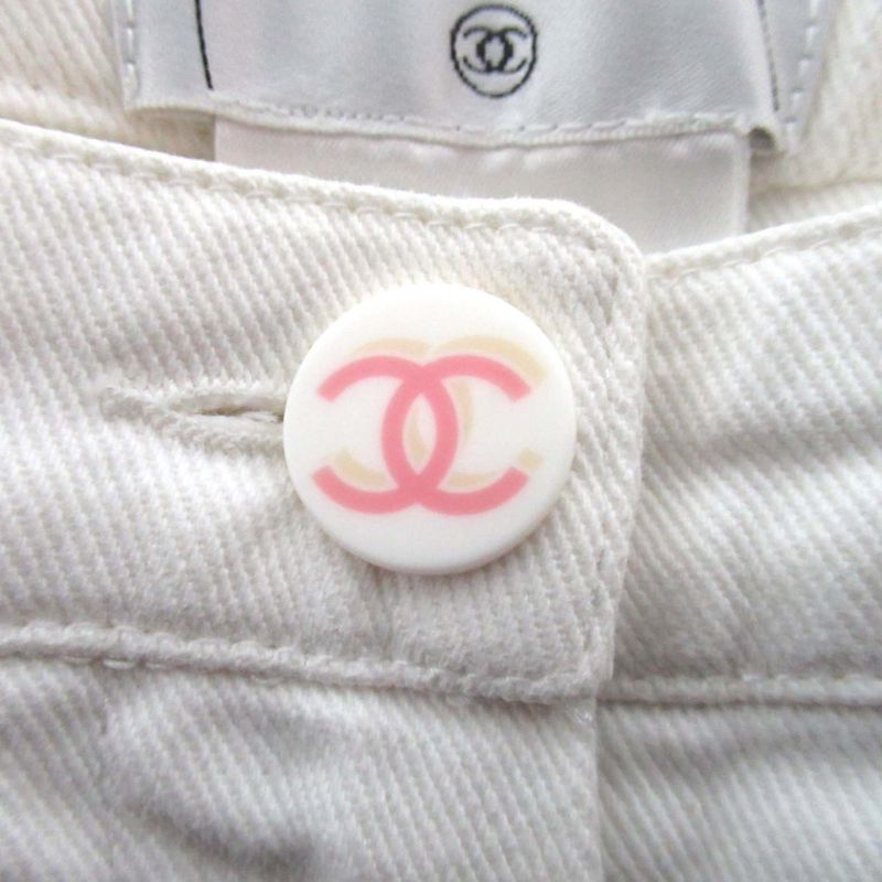 01C Chanel Coco Mark Button Sideline Denim Pants Jeans Size 36 White Ladies