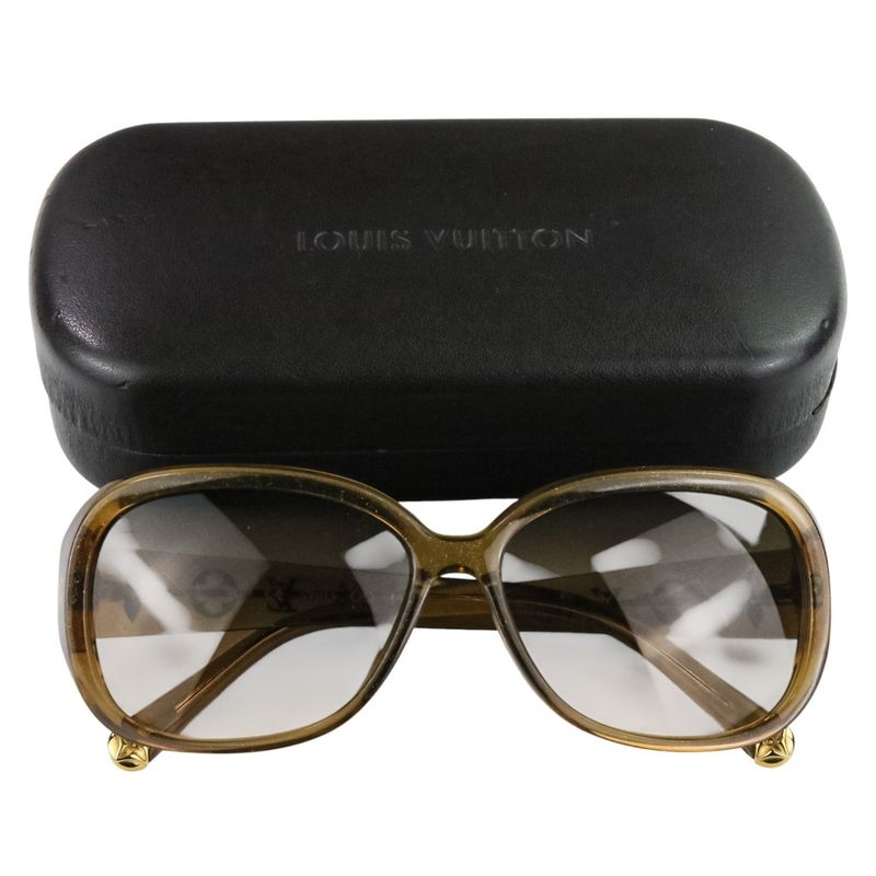 Loius Vuitton Louis Vuitton Option GM Sunglasses Z0460e Brown Ladies Preowned