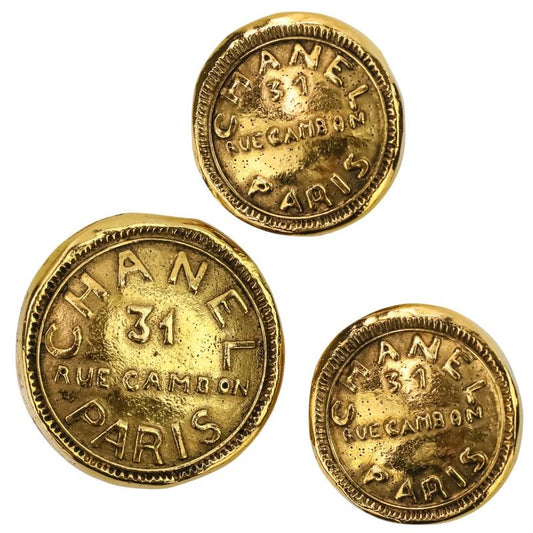 Chanel Vintage 31 RUE Cambon Rue Cambon Earring Brooch Set Gold Color Ladies