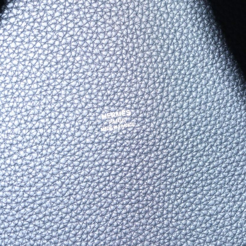 Hermes Picotin Lock MM Taurillon Clemence Leather Handbag Silver Hardware Black