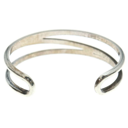 Tiffany & Co Diagonal Wave Bangle in Silver