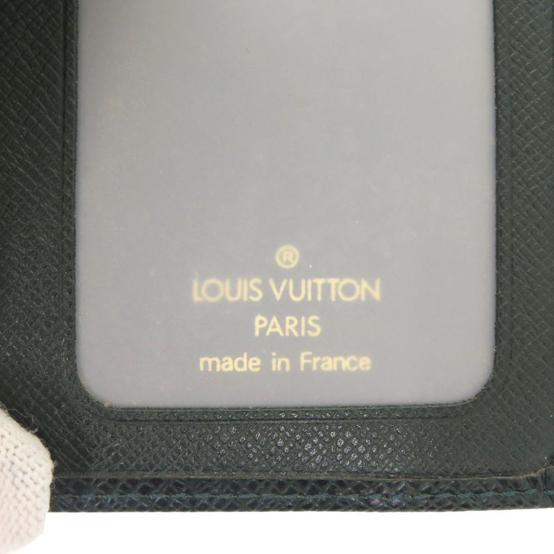 Louis Vuitton Porte 2 Carte Vertical M30494 Taiga Epi Cair Pass Case Green LV
